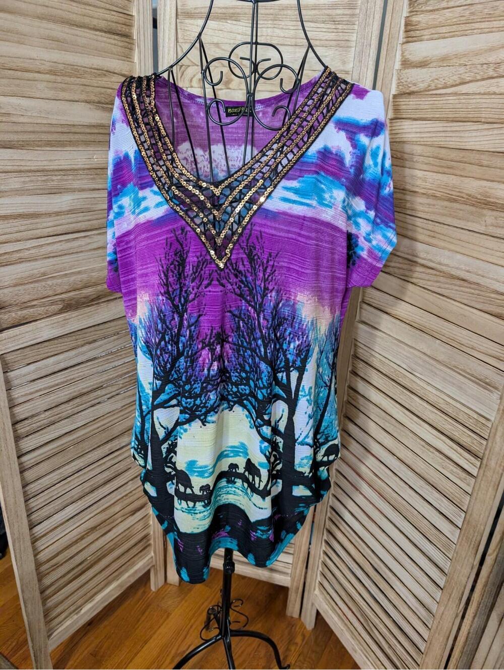 WOMEN'S PARIS Purple GRAPHIC PRINT SEQUINED V-NECK TOP BLOUSE SIZE L